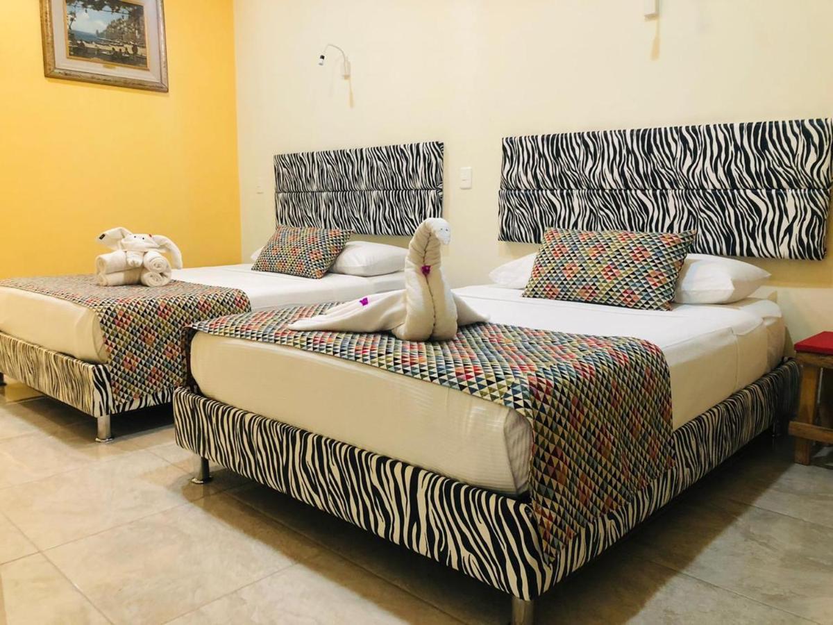 Hotel Arcoiris Tulum Pueblo Buitenkant foto